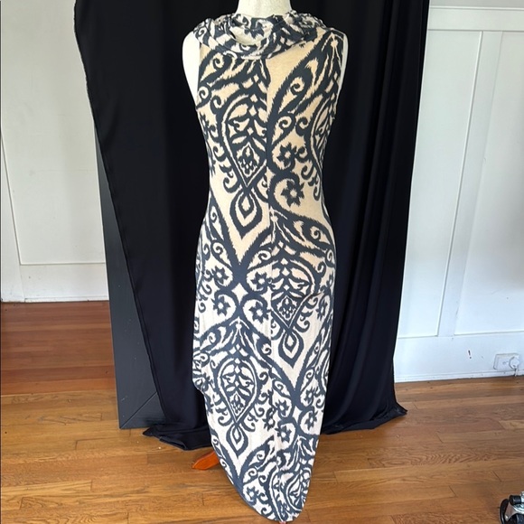 Cosmo*L Elegant Patterned Stretchy Dress, Med - Picture 5 of 11